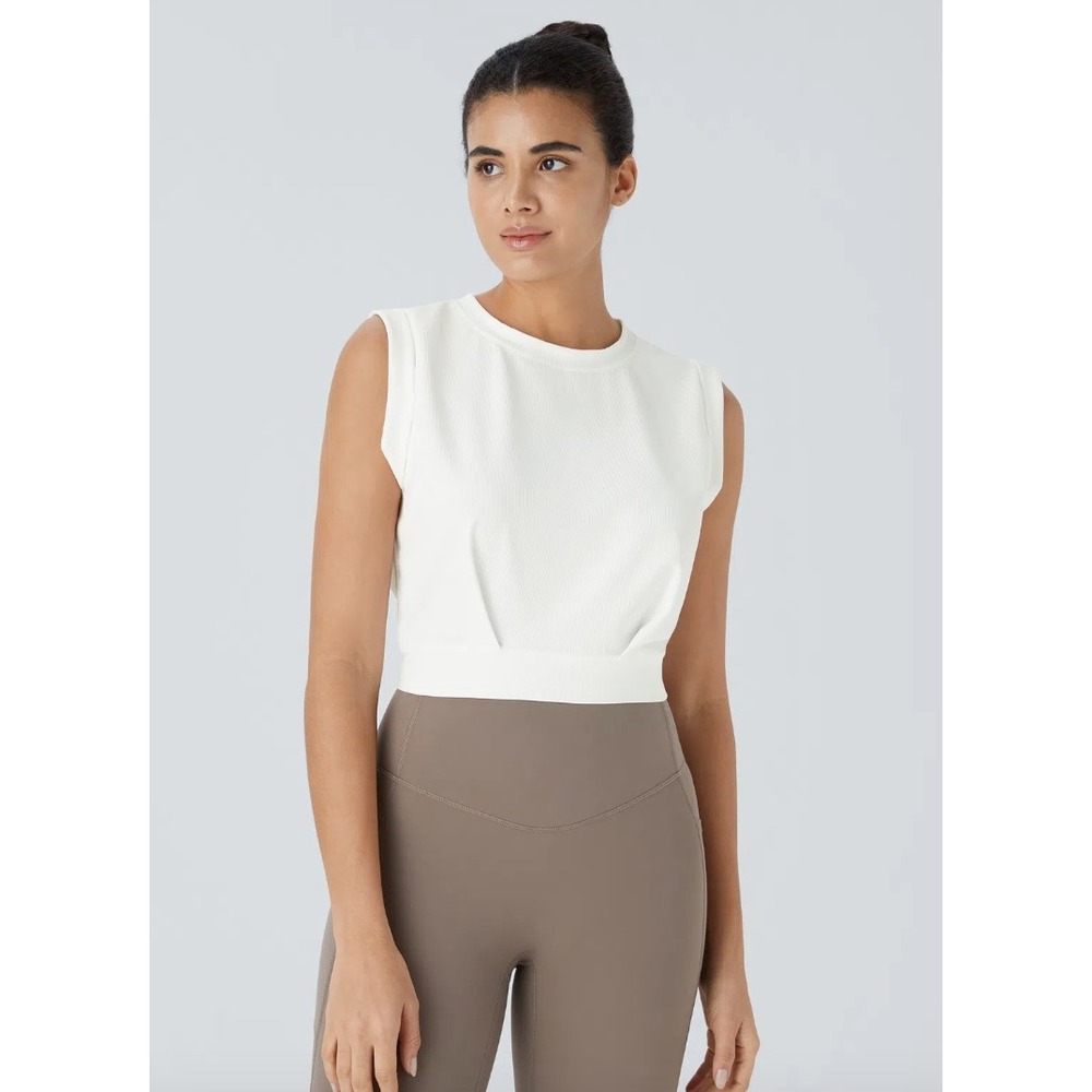Halara Tank Womens Medium White Cropped Ribbed Yoga Crewneck Active Sporty‎ Gym